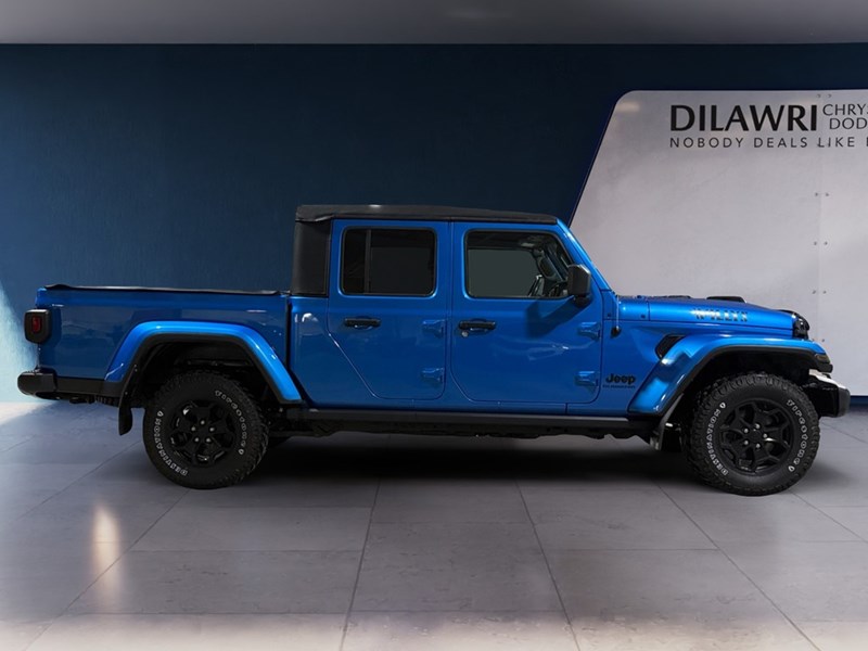 2022 Jeep Gladiator Willys 4x4