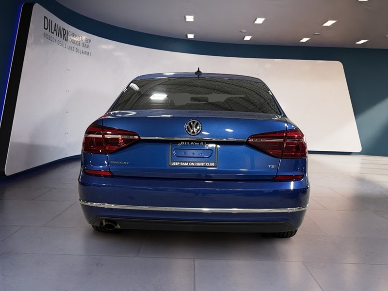 2017 Volkswagen Passat 4dr Sdn 1.8 TSI Auto Trendline+