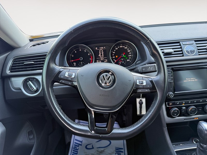 2017 Volkswagen Passat 4dr Sdn 1.8 TSI Auto Trendline+