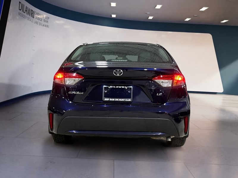 2020 Toyota Corolla LE CVT