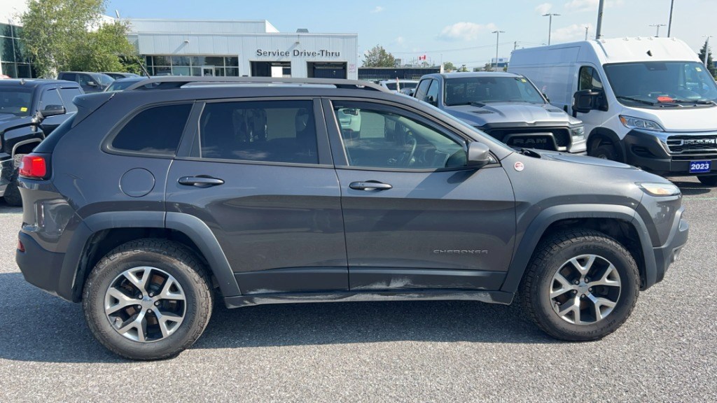 2014 Jeep Cherokee 4WD 4dr Trailhawk