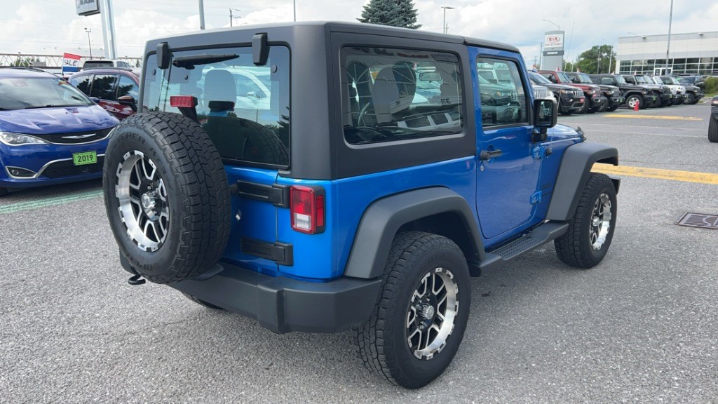 2016 Jeep Wrangler 4WD 2dr Sport