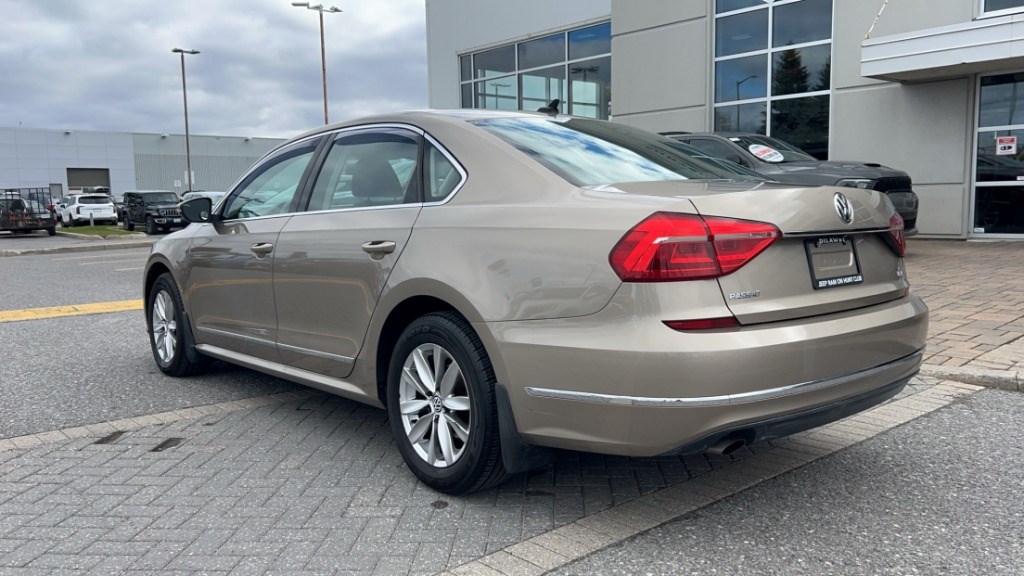 2016 Volkswagen Passat 4dr Sdn 1.8 TSI Auto Trendline