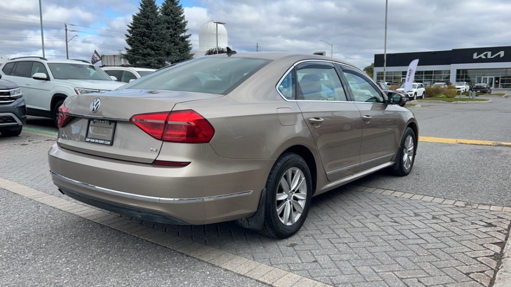 2016 Volkswagen Passat 4dr Sdn 1.8 TSI Auto Trendline