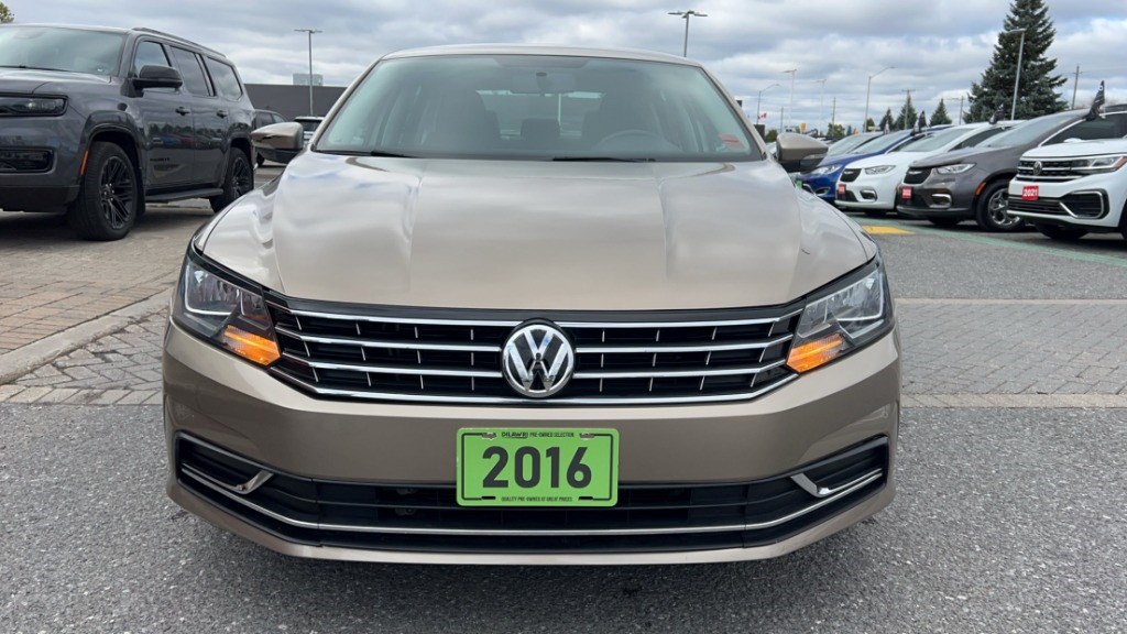 2016 Volkswagen Passat 4dr Sdn 1.8 TSI Auto Trendline