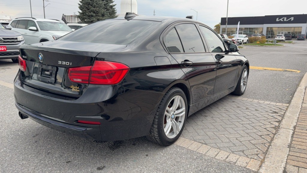 2018 BMW 330 330i xDrive Sedan