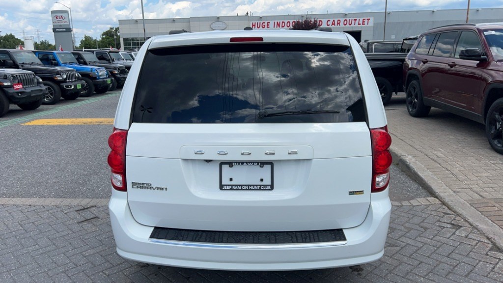 2019 Dodge Grand Caravan SXT Premium Plus 2WD