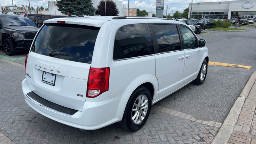 2019 Dodge Grand Caravan SXT Premium Plus 2WD