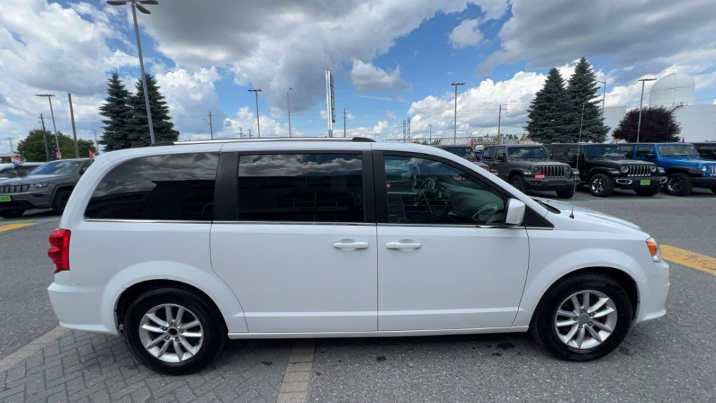 2019 Dodge Grand Caravan SXT Premium Plus 2WD