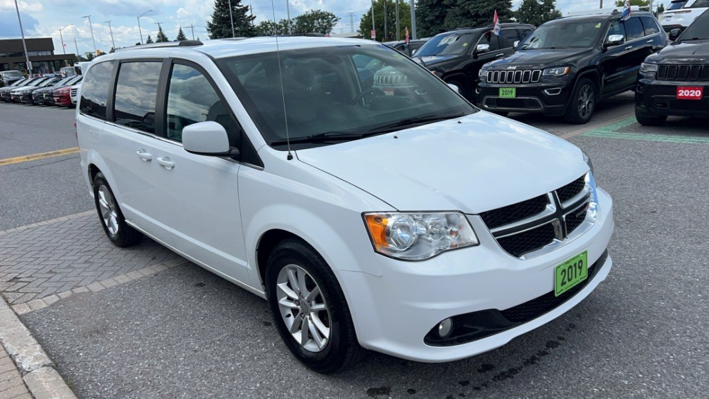 2019 Dodge Grand Caravan SXT Premium Plus 2WD