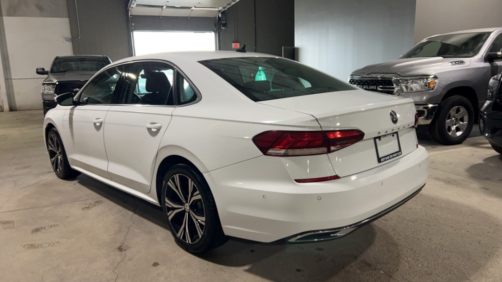 2020 Volkswagen Passat Execline Auto