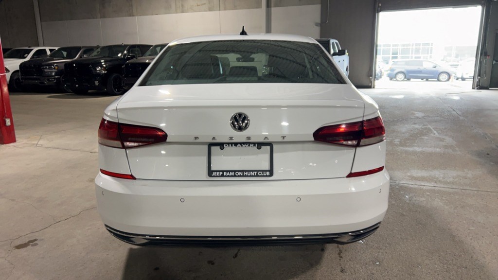 2020 Volkswagen Passat Execline Auto