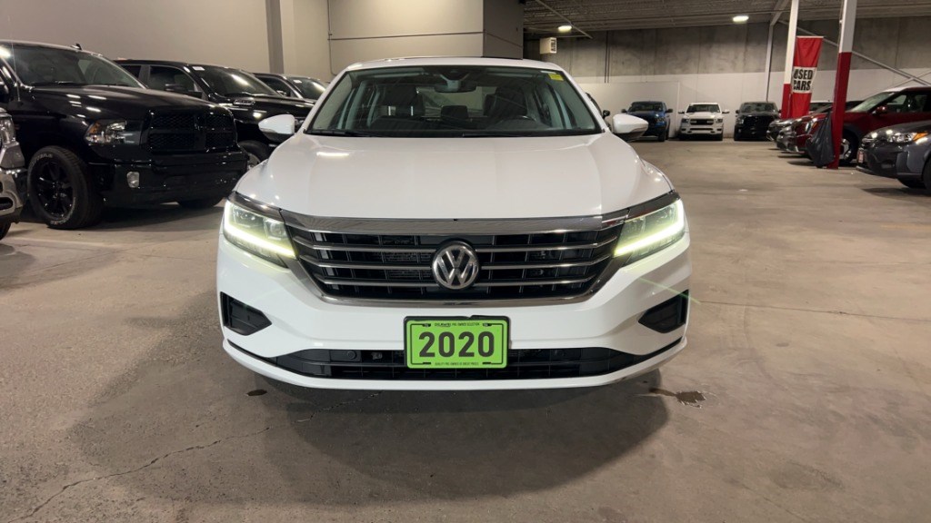 2020 Volkswagen Passat Execline Auto