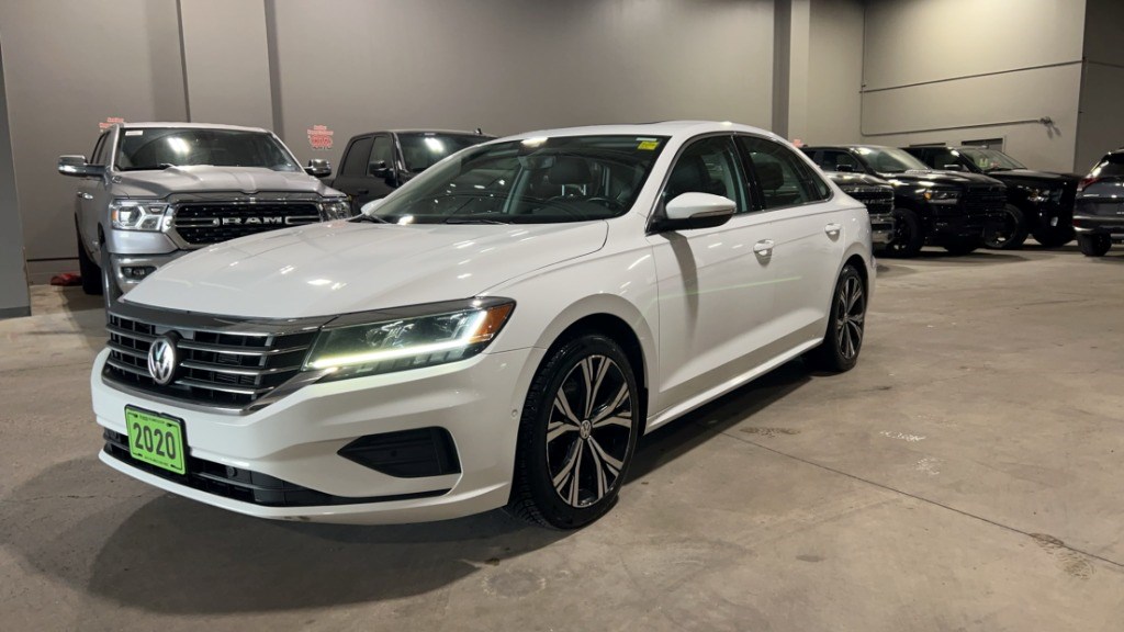 2020 Volkswagen Passat Execline Auto