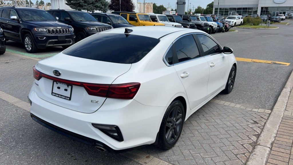 2021 Kia Forte EX+ IVT