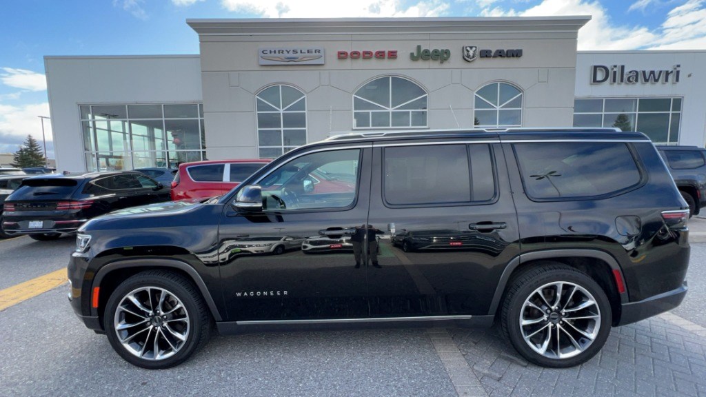 2022 Jeep Wagoneer Series III 4x4