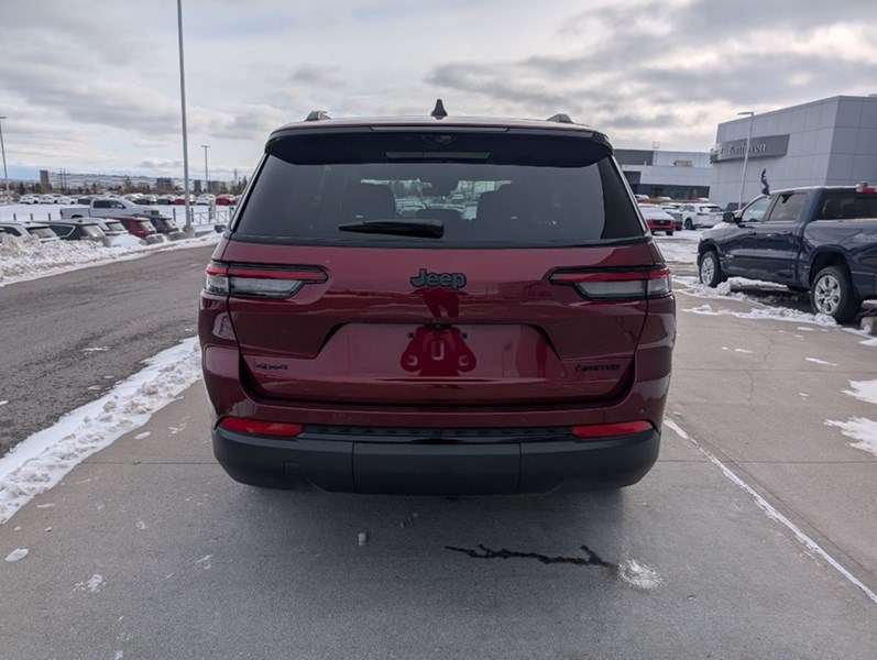 2024 Jeep Grand Cherokee L Limited 4x4