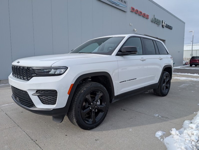 2024 Jeep Grand Cherokee Altitude 4x4