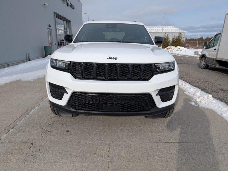 2024 Jeep Grand Cherokee Altitude 4x4