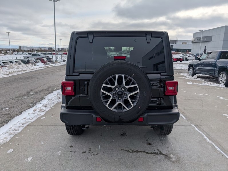 2024 Jeep Wrangler Sahara 4 Door 4x4