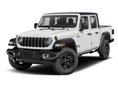 2025 Jeep Gladiator Regular Side